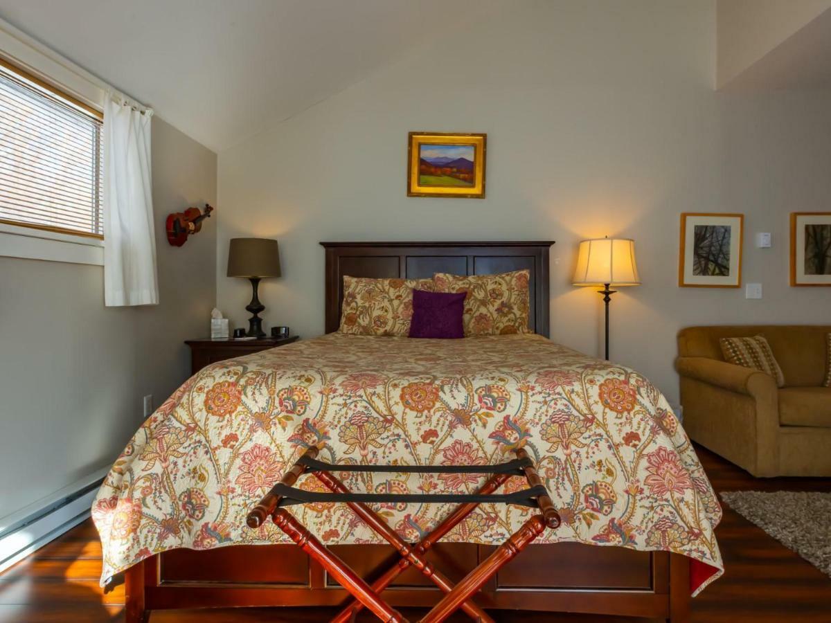 Shaker Mill Inn West Stockbridge Cameră foto